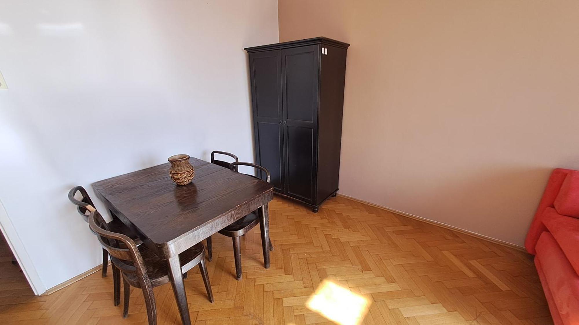 Apartament Na Slupi Sanctuary: Serene 2-bedroom Getaway *